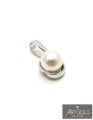 WISIOREK SREBRNY Z PERŁĄ